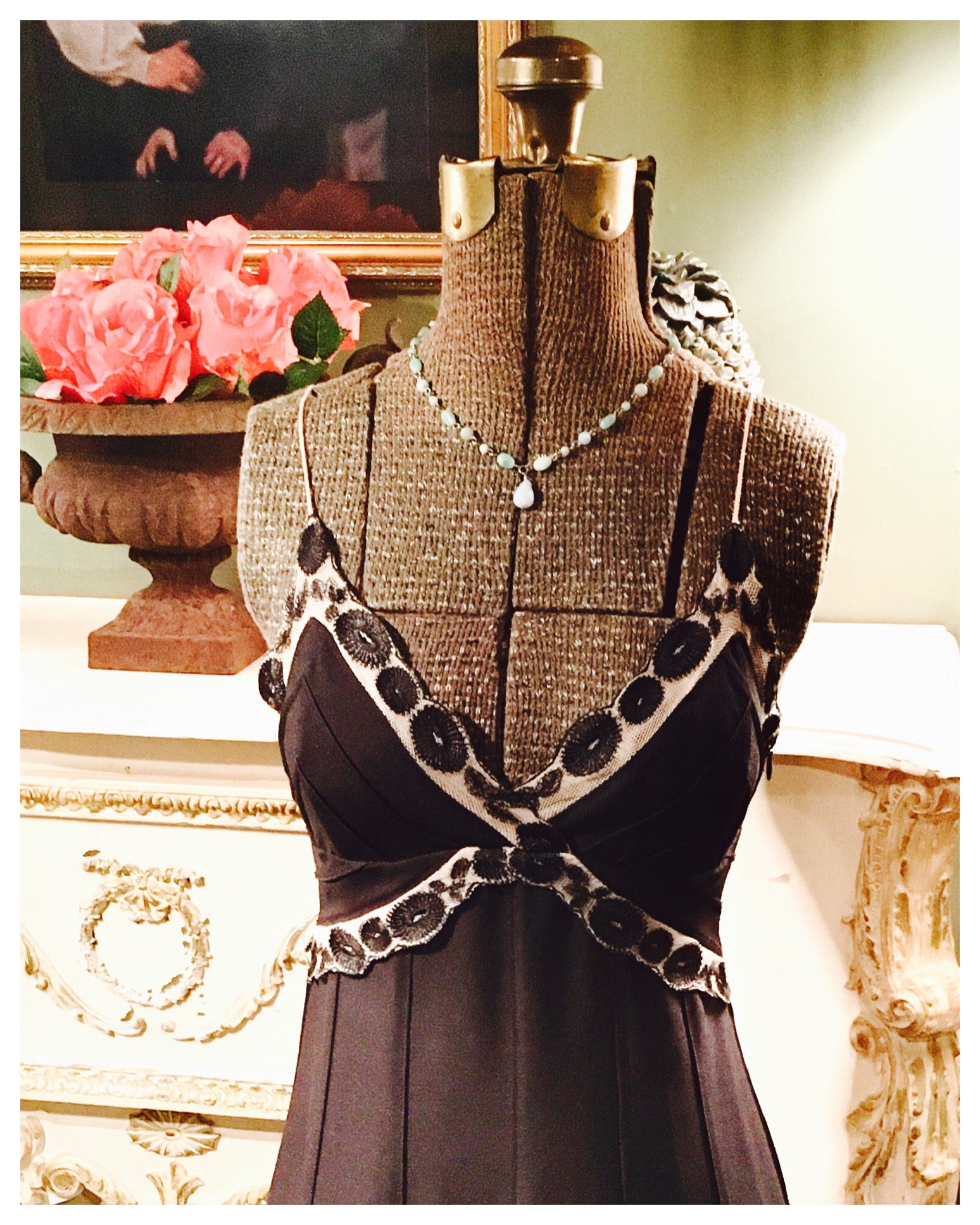 Black Silk Dress Size 4 Small Gilmore Garbs Black Silk Dress Size 4 Small Gilmore Garbs